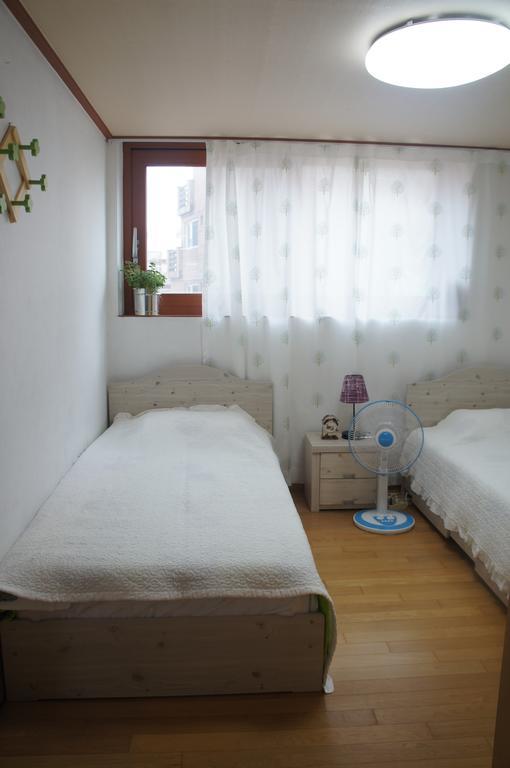 Отель Denis'S House Сеул Номер фото